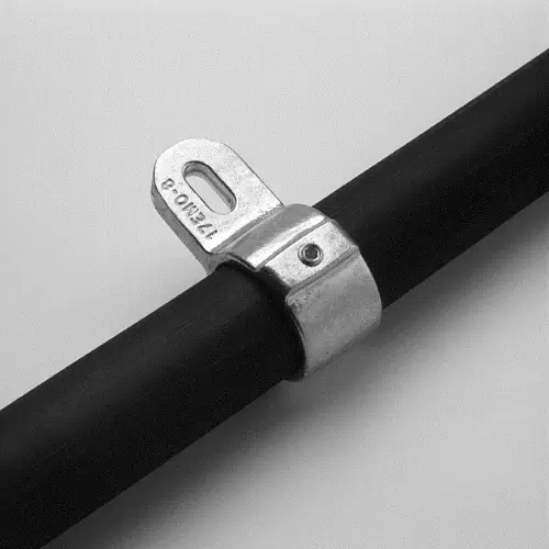 #17EMO Adjustable Elbow or Tee Male Body, Oval Slot